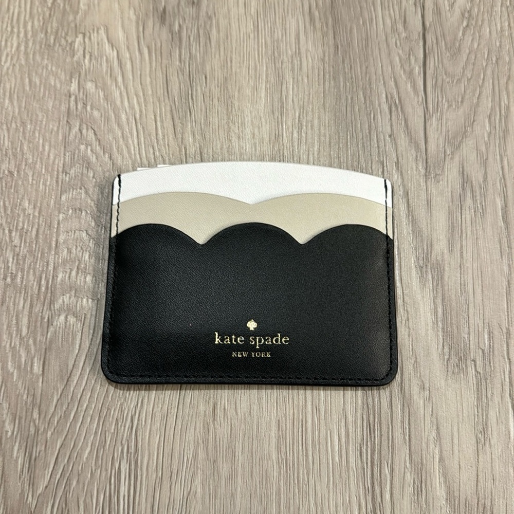 NWT Kate spade small slim cardholder Gemma black